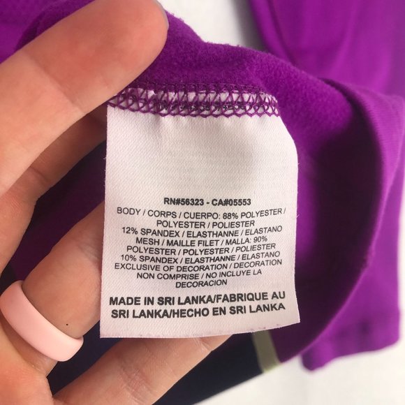 Nike Women's Size Medium Pro Combat Dri-Fit Compression Purple Active Pullover - Picture 8 of 11